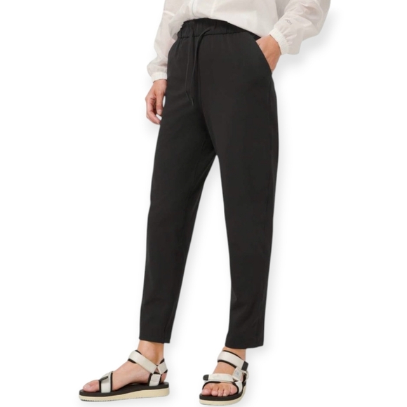 Lululemon Keep Moving Pants 7/8 High Rise in Black Size 4 - Picture 1 of 16